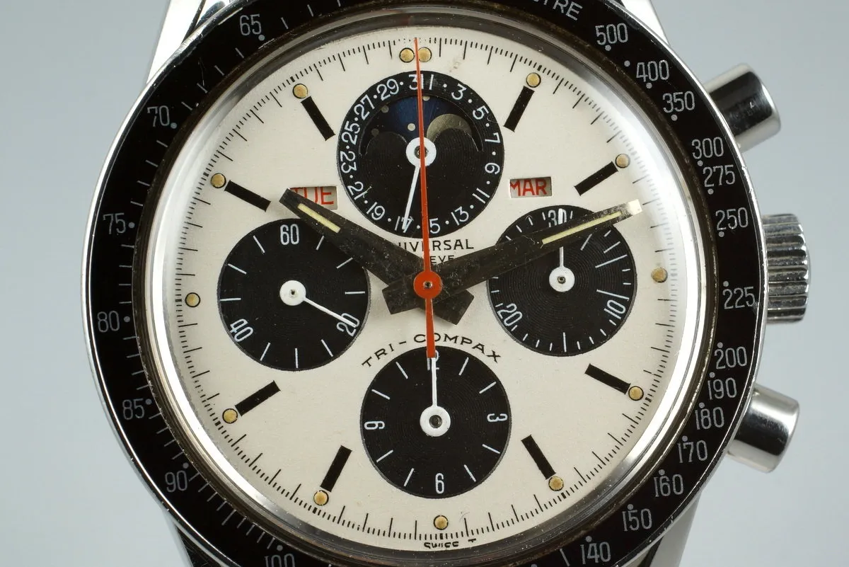 1967 Universal Geneve Tri-Compax Panda Dial 881101/01