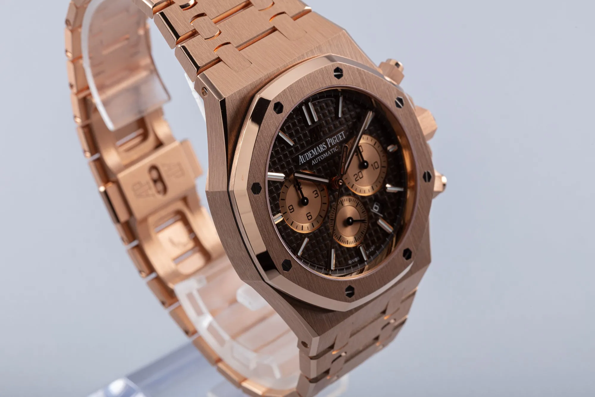 2015 Audemars Piguet Royal Oak 18k Rose Gold Chronograph 26331OR.OO.1220OR.02 with Box and Card